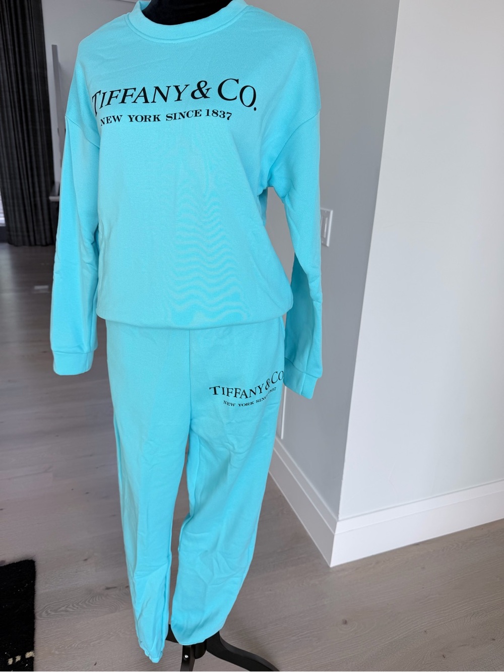 Tiffany & Co. Turquoise Tracksuit Matching Set size M - Picture 10 of 13